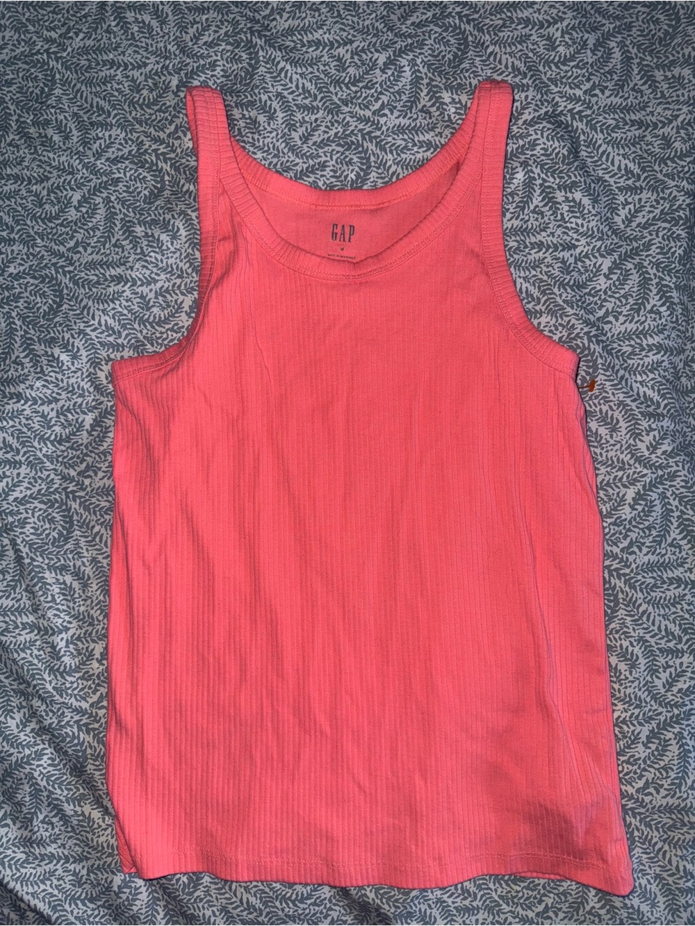 GAP Women’s Coral Ribbed Tank